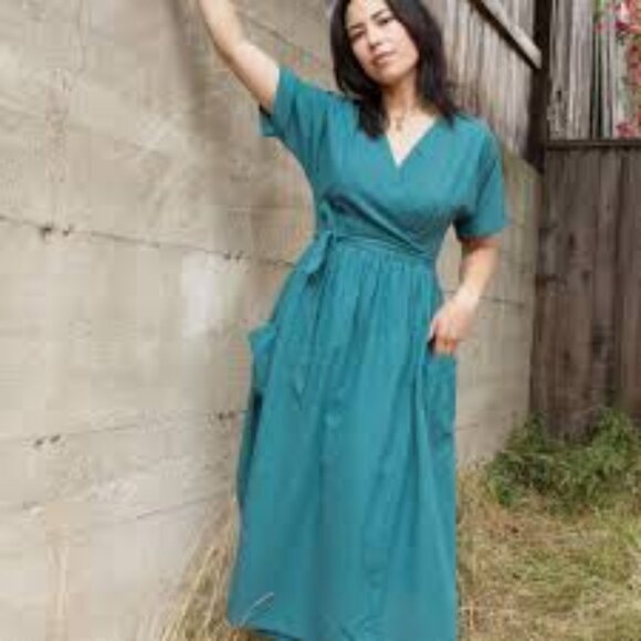 Ansilee Wrap Dress in green - Picture 1 of 3